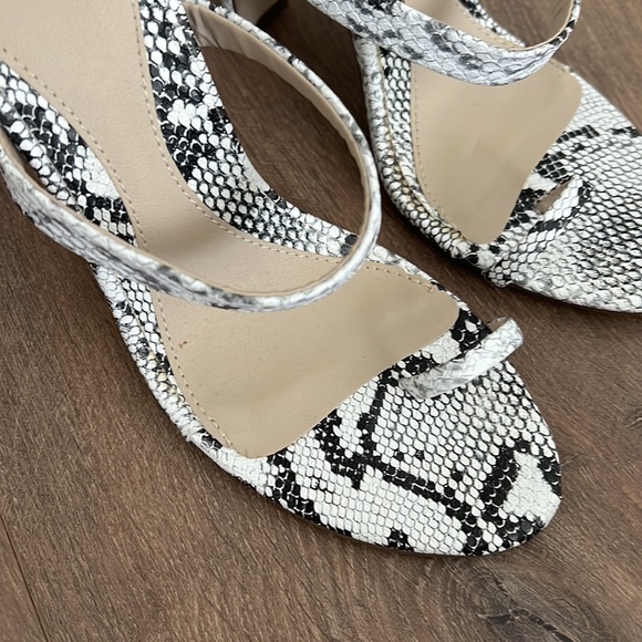 Brand new Misguided heels - Picture 2 of 3